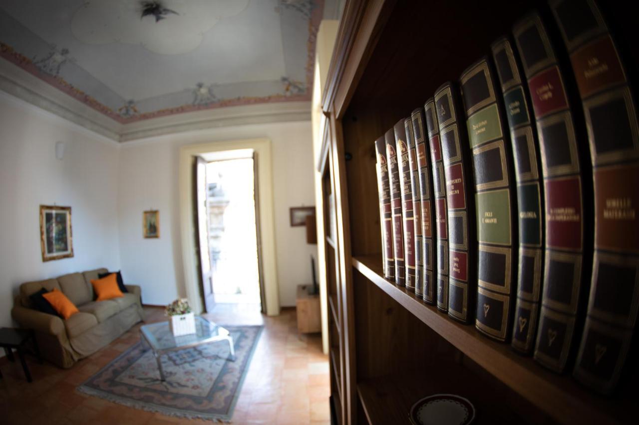 Flavio Gioia Suite Salerno Luaran gambar