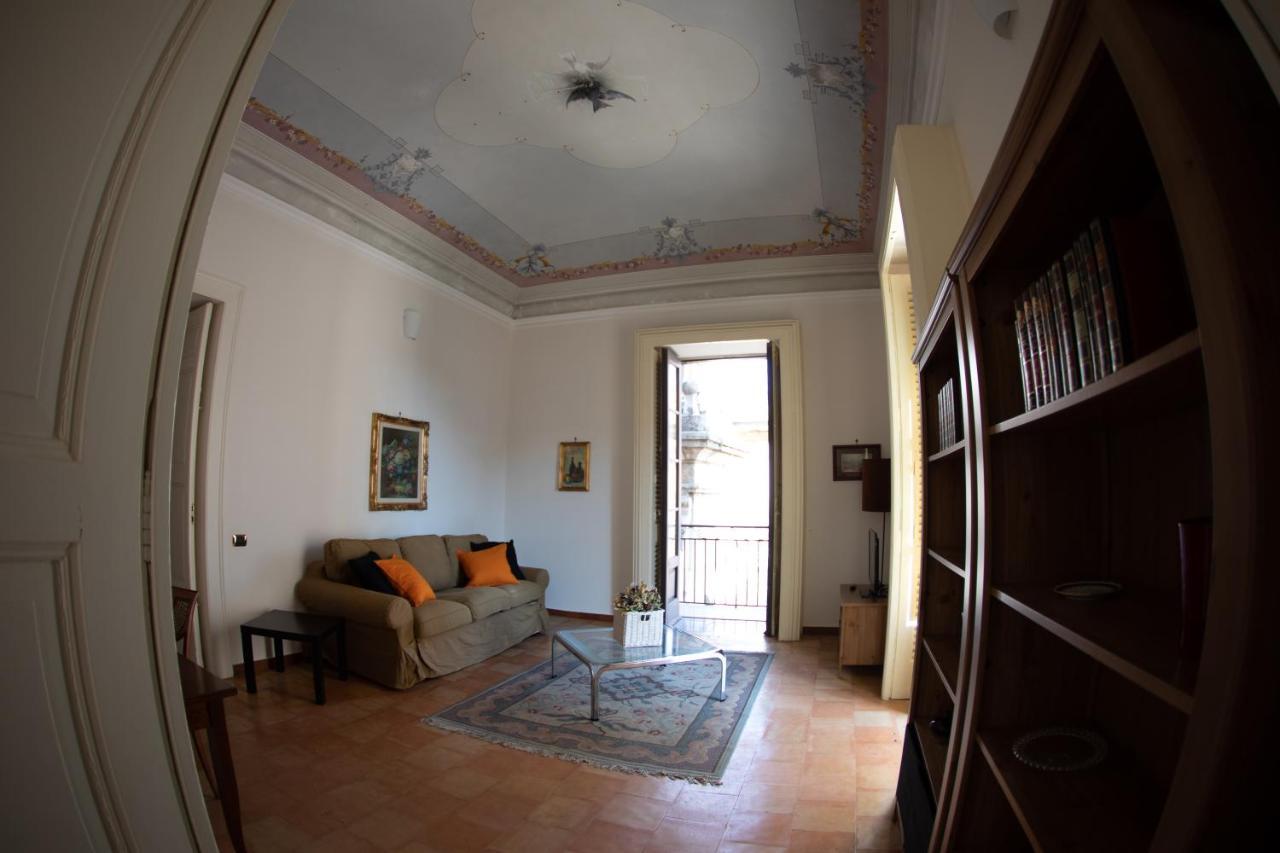 Flavio Gioia Suite Salerno Luaran gambar